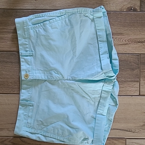 Banana Republic Shorts - Picture 2 of 5